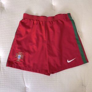 ✅Boys Nike Portugal Soccer Shorts Size L Ronaldo